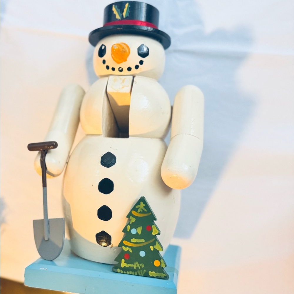 10” VINTAGE Wooden Snowman Nutcracker Collectible Christmas Holiday Decor